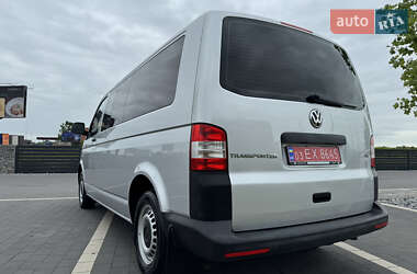 Минивэн Volkswagen Transporter 2013 в 