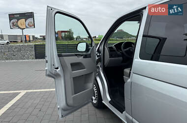 Минивэн Volkswagen Transporter 2013 в 