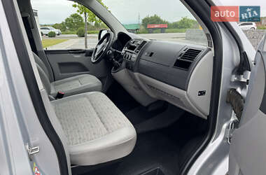 Минивэн Volkswagen Transporter 2013 в 