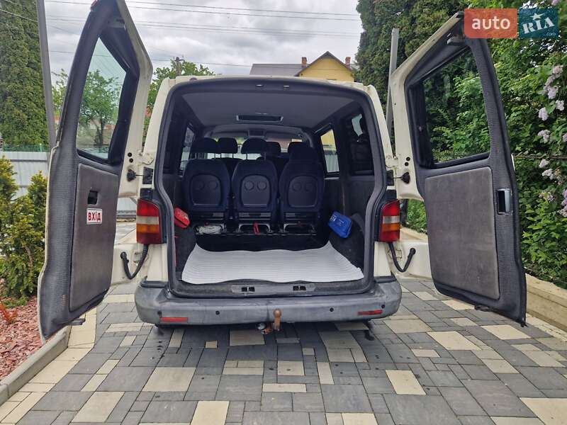 Минивэн Volkswagen Transporter 2003 в Бориславе