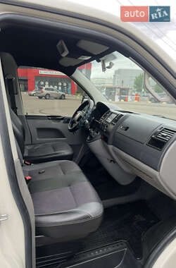 Мінівен Volkswagen Transporter 2005 в 