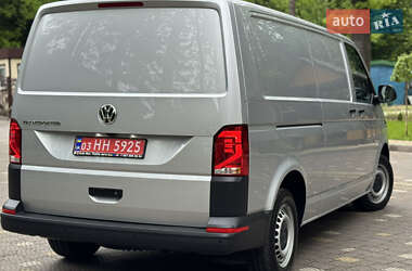Грузовой фургон Volkswagen Transporter 2021 в 
