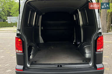 Грузовой фургон Volkswagen Transporter 2021 в 