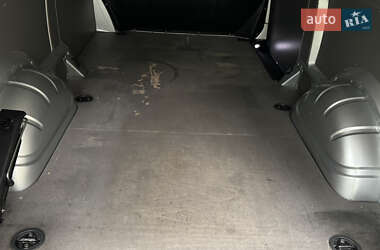 Грузовой фургон Volkswagen Transporter 2021 в 