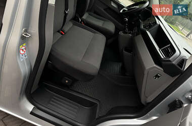 Грузовой фургон Volkswagen Transporter 2021 в 