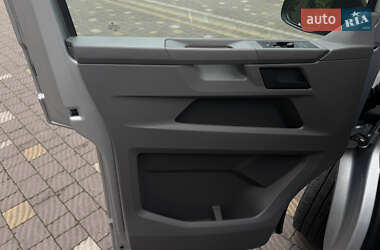 Грузовой фургон Volkswagen Transporter 2021 в 