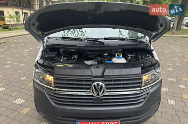 Грузовой фургон Volkswagen Transporter 2021 в 