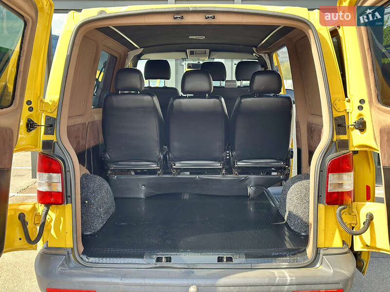 Грузопассажирский фургон Volkswagen Transporter 2013 в Кременчуге