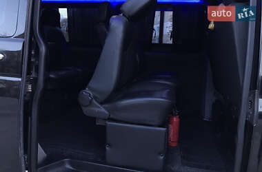 Минивэн Volkswagen Transporter 2004 в 