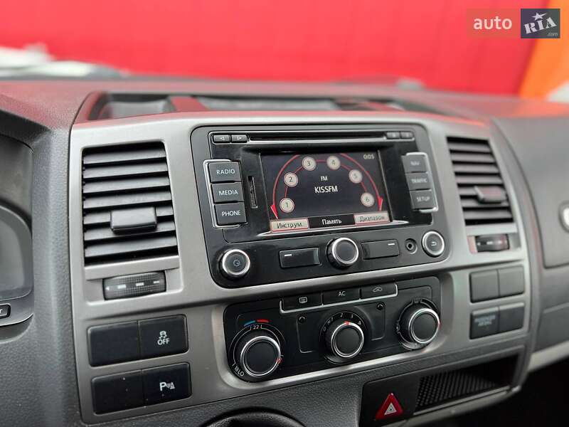 Мінівен Volkswagen Transporter 2012 в Києві