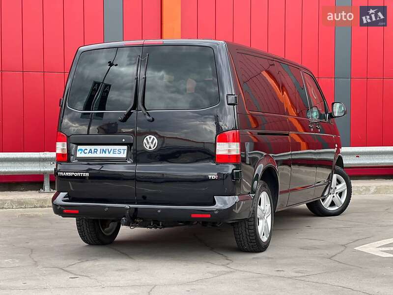 Мінівен Volkswagen Transporter 2012 в Києві