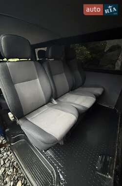 Минивэн Volkswagen Transporter 2001 в 