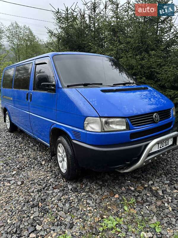 Минивэн Volkswagen Transporter 2001 в Яремче