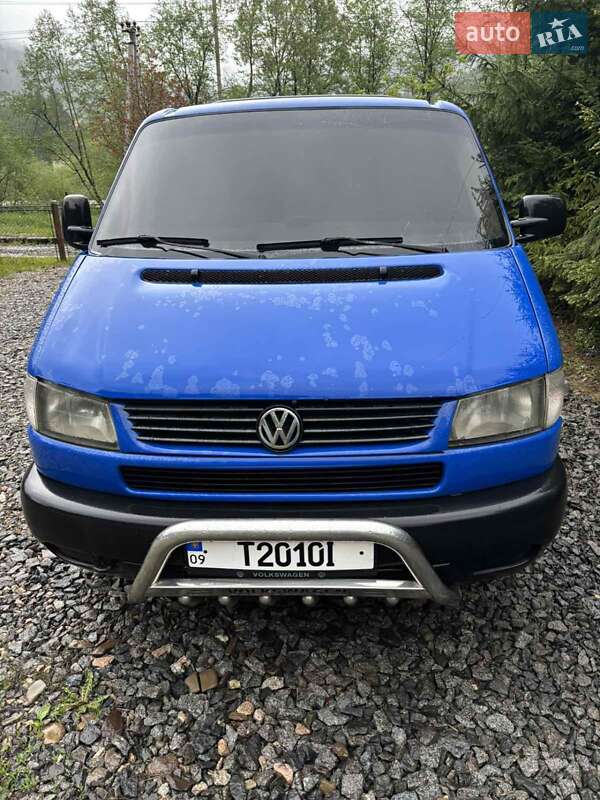 Минивэн Volkswagen Transporter 2001 в Яремче