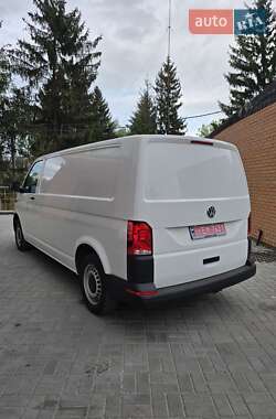 Грузовой фургон Volkswagen Transporter 2019 в 