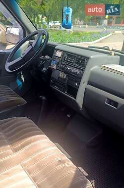 Минивэн Volkswagen Transporter 1992 в 