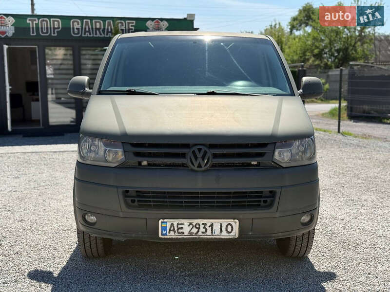 Грузопассажирский фургон Volkswagen Transporter 2013 в 