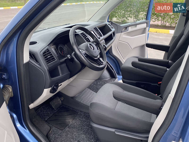 Грузовой фургон Volkswagen Transporter 2017 в Ирпене