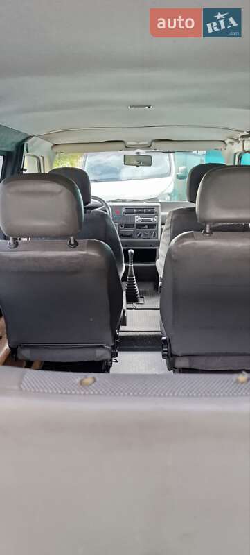 Минивэн Volkswagen Transporter 2002 в Чернигове