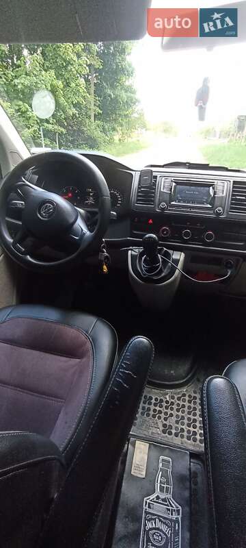 Мінівен Volkswagen Transporter 2016 в Тернополі