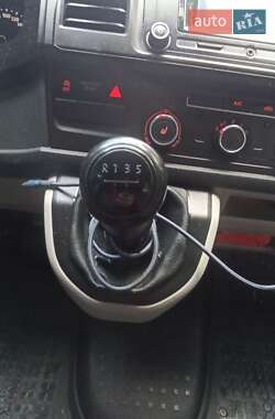 Мінівен Volkswagen Transporter 2016 в 