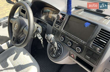 Мінівен Volkswagen Transporter 2010 в 