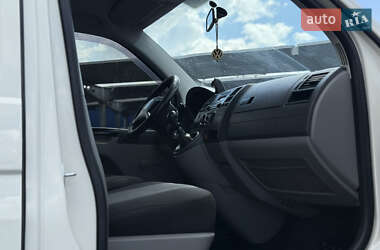 Мінівен Volkswagen Transporter 2005 в 