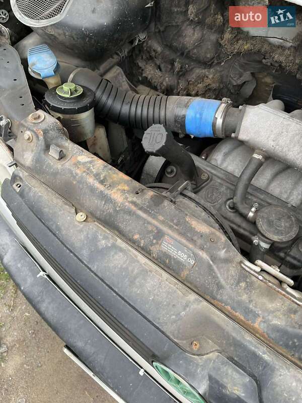 Мінівен Volkswagen Transporter 2001 в Козятині