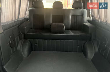 Минивэн Volkswagen Transporter 2012 в 