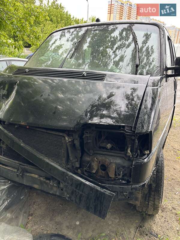 Минивэн Volkswagen Transporter 2000 в Киеве