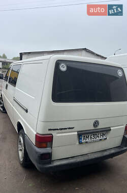 Мінівен Volkswagen Transporter 2000 в 