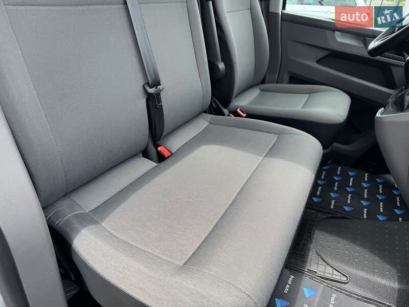 Грузовой фургон Volkswagen Transporter 2020 в Ровно