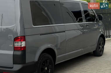 Мінівен Volkswagen Transporter 2013 в 