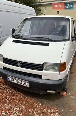 Минивэн Volkswagen Transporter 2000 в Черновцах