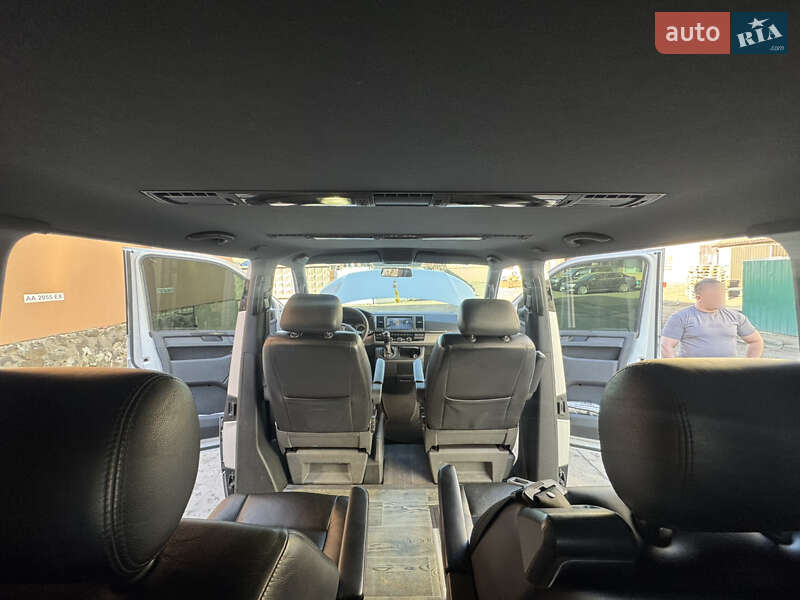 Минивэн Volkswagen Transporter 2016 в Киеве