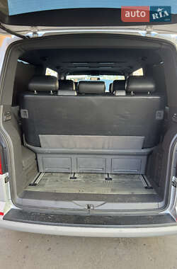 Минивэн Volkswagen Transporter 2016 в 