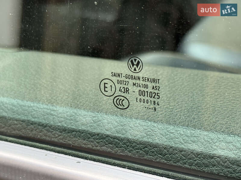 Вантажний фургон Volkswagen Transporter 2019 в Тячеві