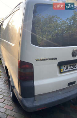 Грузовой фургон Volkswagen Transporter 2006 в 