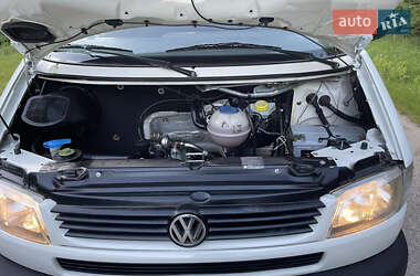 Мінівен Volkswagen Transporter 1999 в 