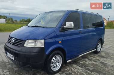 Минивэн Volkswagen Transporter 2004 в Белках