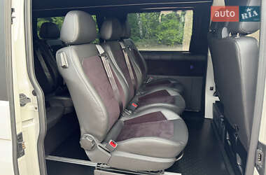Мінівен Volkswagen Transporter 2017 в 
