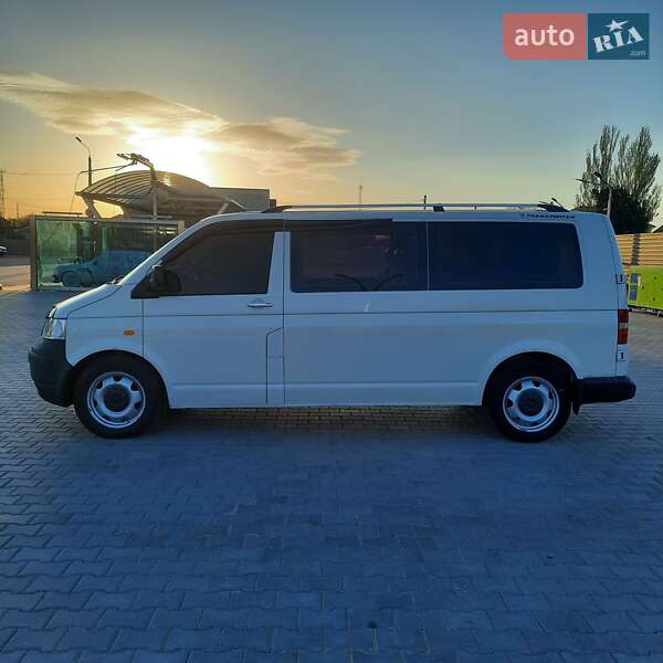 Мінівен Volkswagen Transporter 2006 в Миколаєві