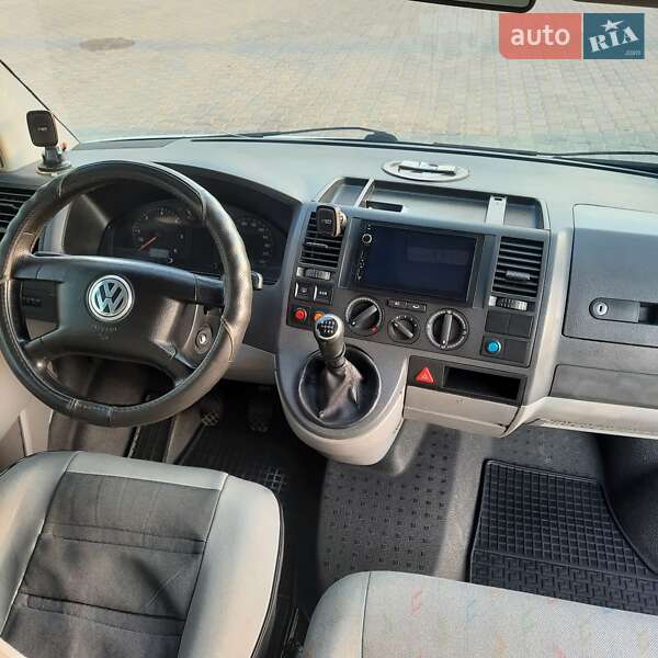 Мінівен Volkswagen Transporter 2006 в Миколаєві