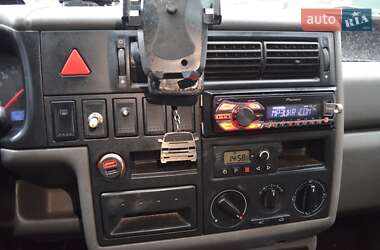 Минивэн Volkswagen Transporter 2003 в 