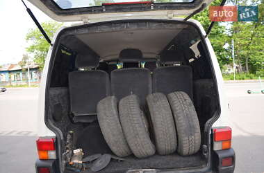Минивэн Volkswagen Transporter 2003 в 
