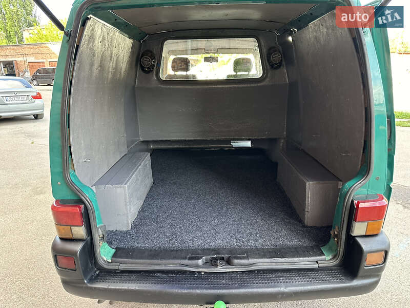 Мінівен Volkswagen Transporter 1996 в Житомирі