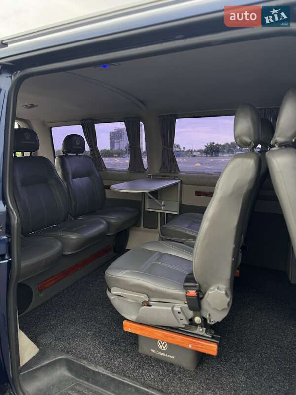 Минивэн Volkswagen Transporter 2007 в Киеве