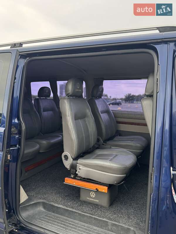 Минивэн Volkswagen Transporter 2007 в Киеве