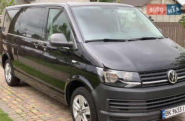Минивэн Volkswagen Transporter 2016 в Ровно