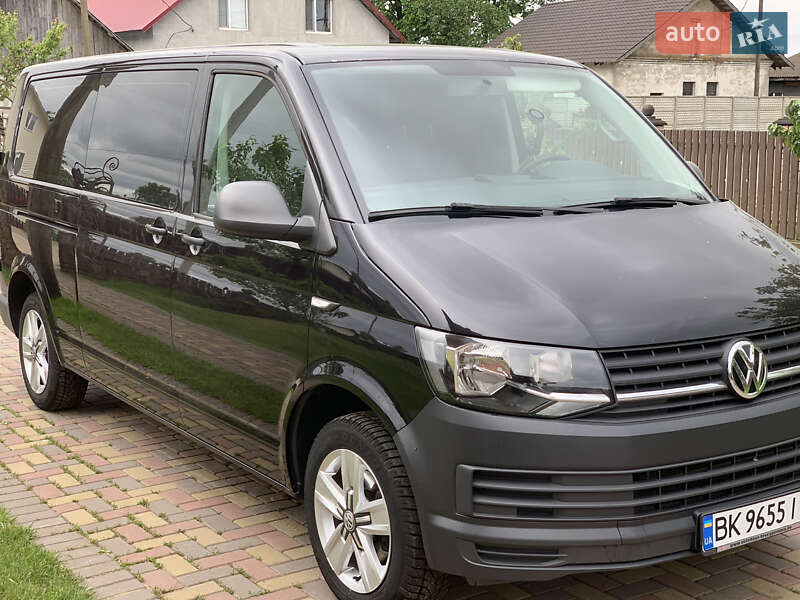Минивэн Volkswagen Transporter 2016 в Ровно